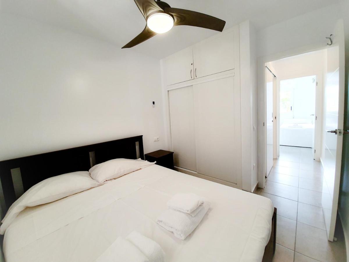 Best House Paola Torrevieja Bagian luar foto
