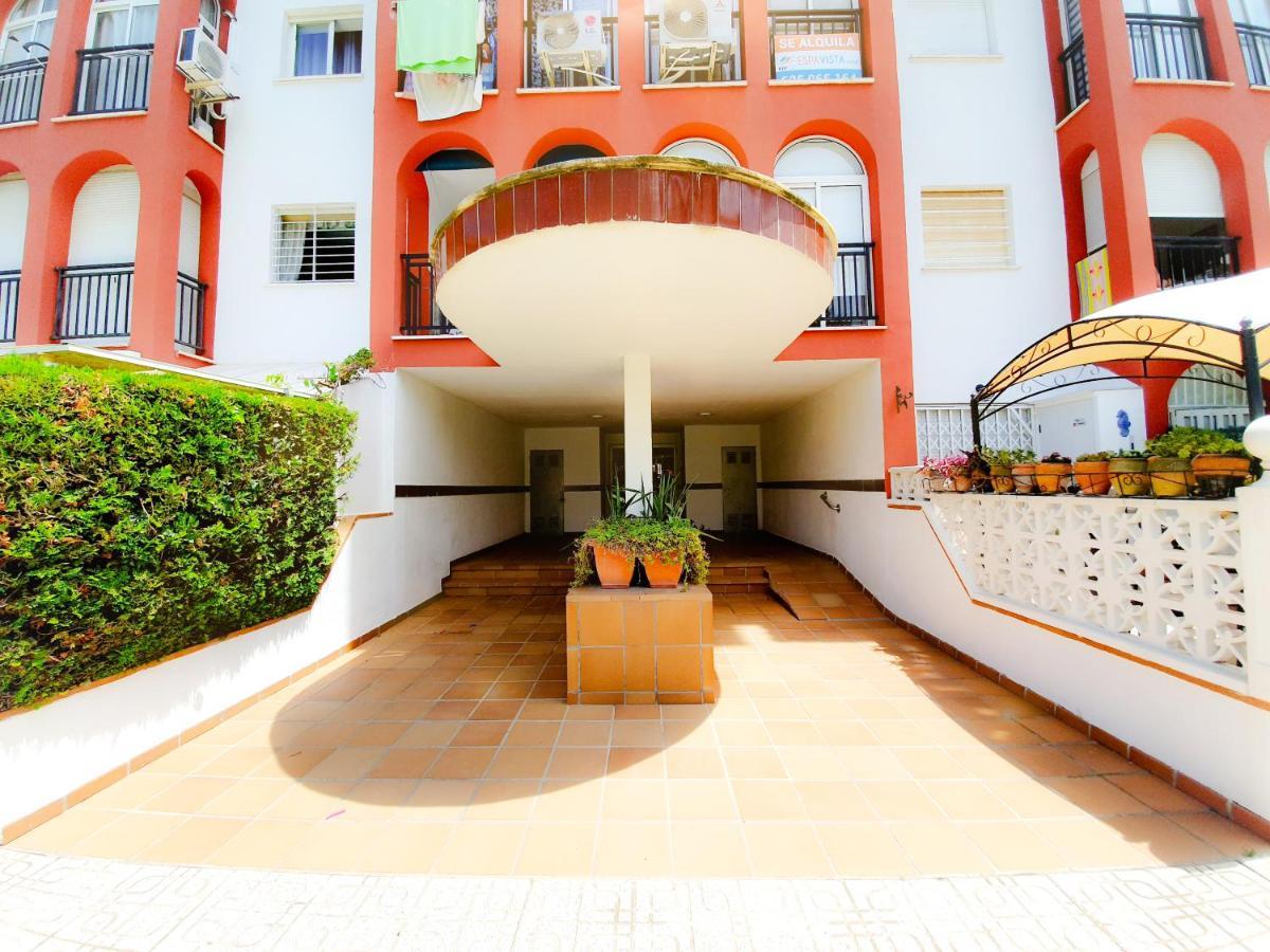 Best House Paola Torrevieja Bagian luar foto